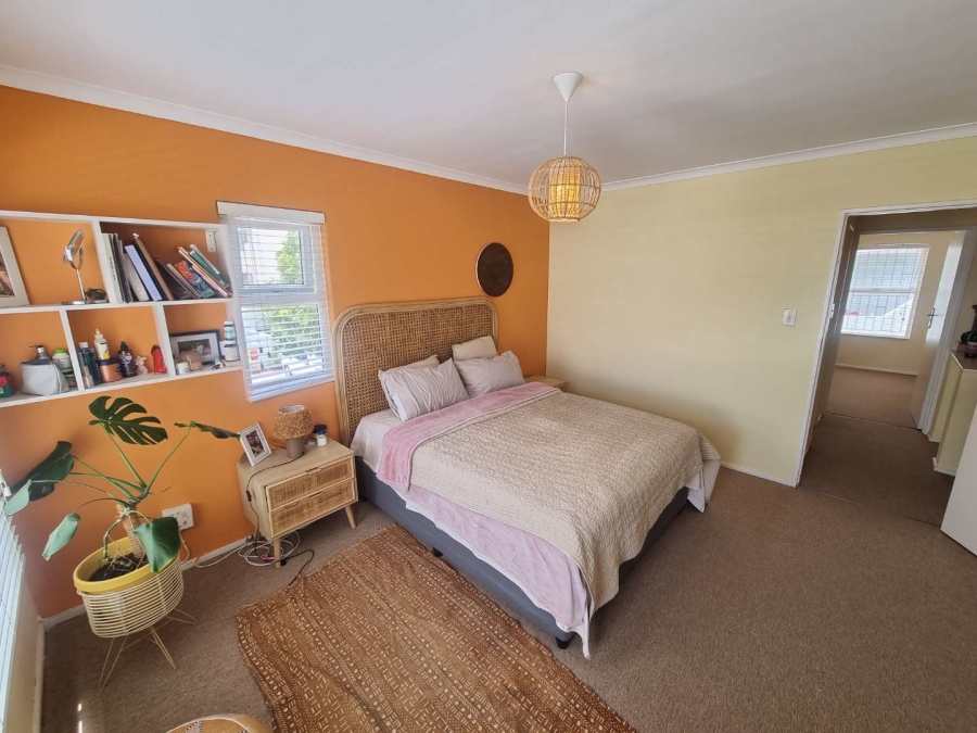 To Let 2 Bedroom Property for Rent in Claremont Upper Western Cape